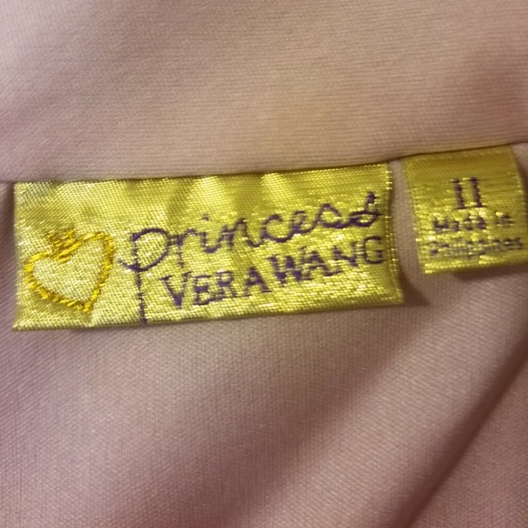 Mini circle skirt. - Picture 2 of 3